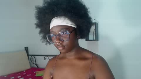 Snapshot of zahhysims chatting on February 23, 2025, 4:13 pm zahhy online show from February 23, 2025, 4:13 pm