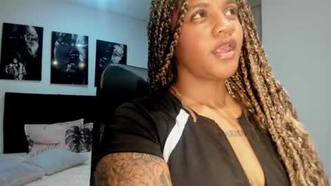 zahra_rose online show from September 11, 2025, 8:31 pm