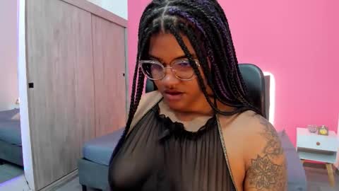 zahra_rose online show from December 2, 2025, 9:21 pm