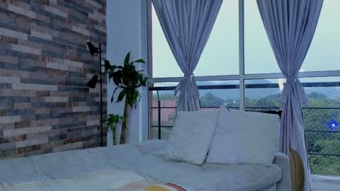 INSTAGRAM yormanfit7 online show from December 7, 2024, 11:18 am