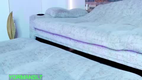 INSTAGRAM yormanfit7 online show from December 2, 2025, 12:43 pm