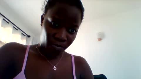 Snapshot of zainxxxx chatting on November 8, 2025, 12:05 pm zainxxxx online show from November 8, 2025, 12:05 pm