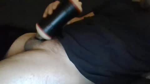 Snapshot of zakksten chatting on February 9, 2025, 11:36 pm Zakk online show from February 9, 2025, 11:36 pm