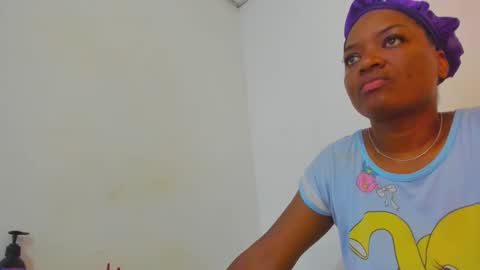 Snapshot of zamara__ chatting on January 28, 2025, 12:32 pm Zamara   online show from January 28, 2025, 12:32 pm