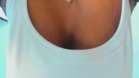 Snapshot of zamara__ chatting on February 1, 2025, 3:07 pm Zamara   online show from February 1, 2025, 3:07 pm