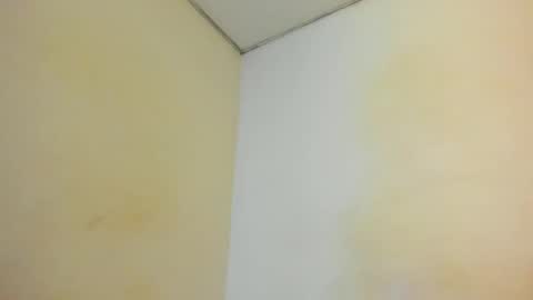 Snapshot of zamara__ chatting on February 24, 2025, 12:37 pm Zamara   online show from February 24, 2025, 12:37 pm