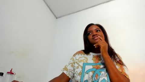 Snapshot of zamara__ chatting on March 8, 2025, 2:40 pm Zamara   online show from March 8, 2025, 2:40 pm