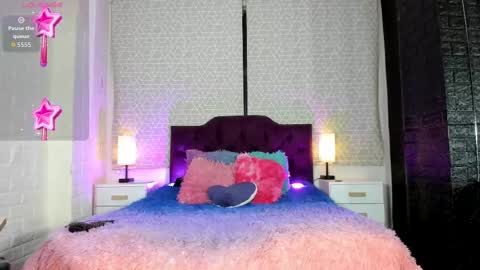 Zamara Kleii online show from September 11, 2025, 6:35 am