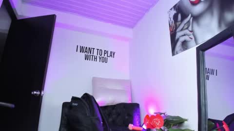 zamira_taylor online show from February 26, 2025, 1:53 am