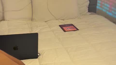 Edii online show from January 5, 2026, 9:18 pm