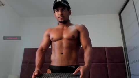 Zane Lux online show from February 27, 2025, 7:47 pm