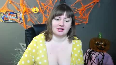 zannadreil online show from October 26, 2025, 7:20 pm