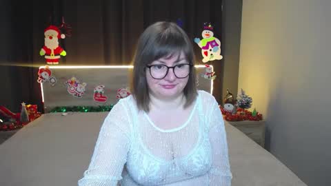 zannadreil online show from December 20, 2025, 7:10 pm