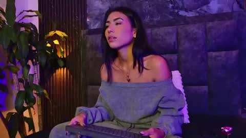 zara_lim online show from June 6, 2026, 2:27 am