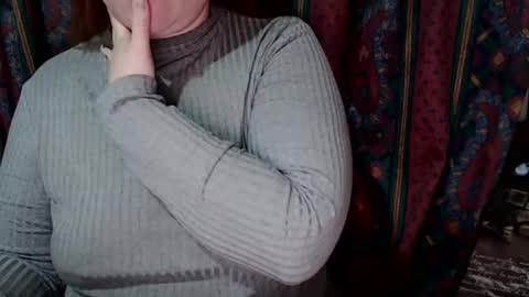 Kate. if im not here im here foxy red333 online show from December 31, 2024, 12:36 pm