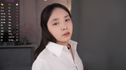 Snapshot of zara_shine chatting on January 15, 2026, 4:28 am Criss online show from January 15, 2026, 4:28 am