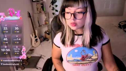 Snapshot of zaramuley chatting on November 4, 2025, 9:47 pm Zara muley online show from November 4, 2025, 9:47 pm