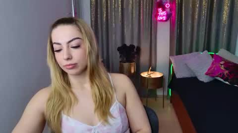 zarasplayground online show from November 29, 2025, 10:18 am