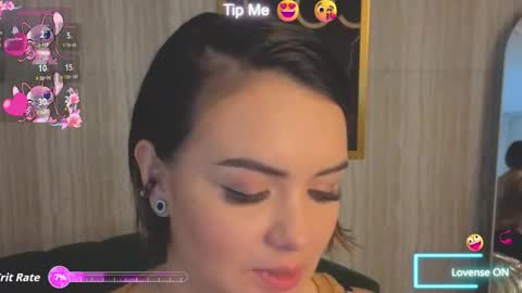 Isabella online show from February 25, 2026, 12:59 pm