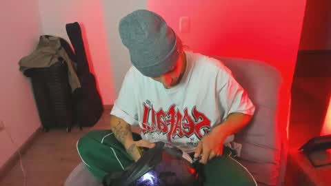 Zarcoo online show from April 10, 2026, 3:56 am