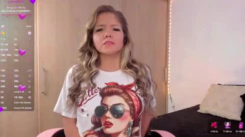 Snapshot of zaria_ivanov chatting on March 12, 2025, 10:16 am Mia online show from March 12, 2025, 10:16 am