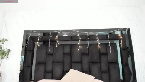 Snapshot of zarinawynne chatting on March 15, 2026, 1:06 pm Zarina Waynne online show from March 15, 2026, 1:06 pm