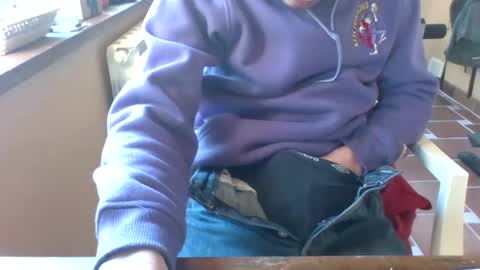 Snapshot of zarlok88 chatting on December 27, 2024, 10:45 am zarlok88 online show from December 27, 2024, 10:45 am