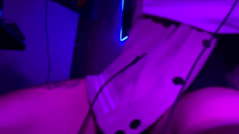 zayden online show from February 19, 2026, 6:26 pm