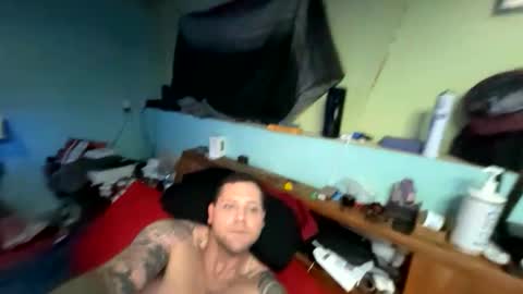 zbud1992 online show from November 20, 2025, 12:38 pm