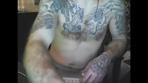 Snapshot of zdaddy9827 chatting on February 24, 2025, 5:00 am zdaddy9827 online show from February 24, 2025, 5:00 am