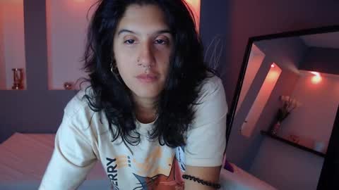 Karolyne online show from September 16, 2025, 11:11 am