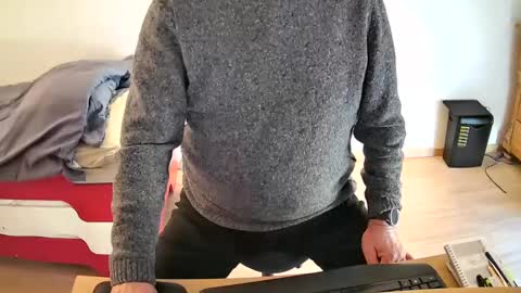 zebulon2023 online show from February 5, 2025, 9:36 am