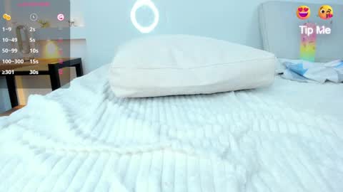 Zenda Evans online show from March 4, 2025, 6:58 am