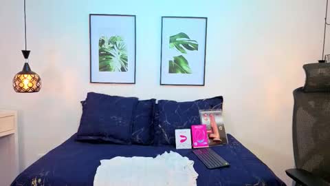 zendaya online show from November 22, 2025, 8:41 pm