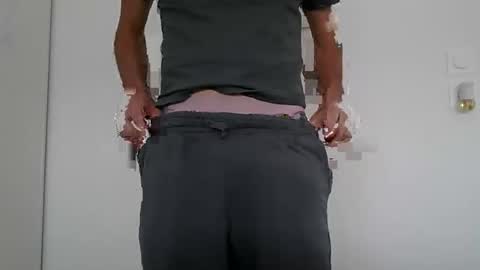 Snapshot of zenox4829 chatting on October 1, 2025, 11:16 am So Good online show from October 1, 2025, 11:16 am