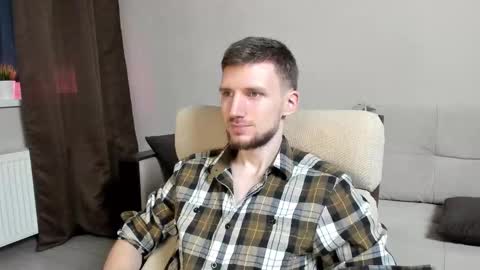 Andrew online show from September 9, 2025, 3:17 am