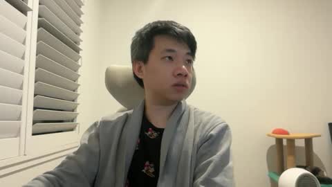 Snapshot of zeroventure chatting on April 2, 2026, 11:30 am zeroventure online show from April 2, 2026, 11:30 am