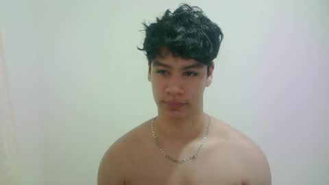 Snapshot of zeus_183 chatting on May 9, 2026, 7:02 am zeus_183 online show from May 9, 2026, 7:02 am