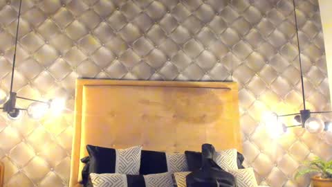 zeus online show from January 15, 2025, 7:01 pm