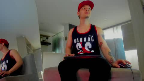 zeus online show from September 30, 2025, 6:13 pm