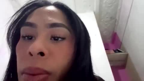Snapshot of zeuss_x chatting on April 29, 2026, 7:53 pm Aisha Alejandra Rosse Deus online show from April 29, 2026, 7:53 pm
