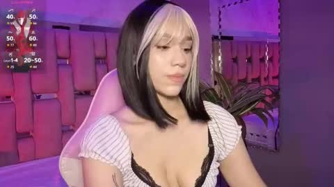 Zhara  online show from April 14, 2026, 12:44 pm