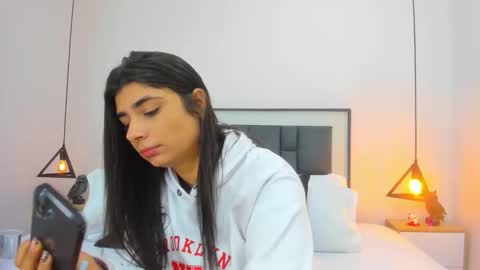 zia online show from November 18, 2025, 12:20 pm