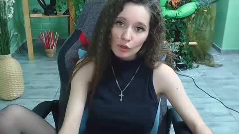 zianichols online show from February 27, 2025, 9:04 pm