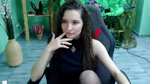 zianichols online show from March 11, 2025, 9:26 pm