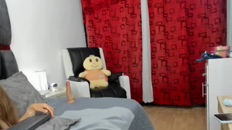 ziataylor online show from March 6, 2025, 1:37 am