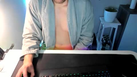 ziemlichflutschig online show from December 2, 2024, 5:15 am