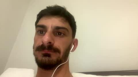 ziggy22113 online show from October 24, 2025, 12:12 pm