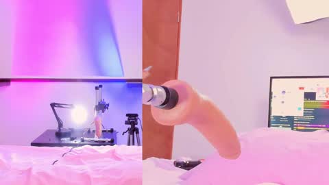 zinamarlowe online show from November 22, 2025, 12:15 pm