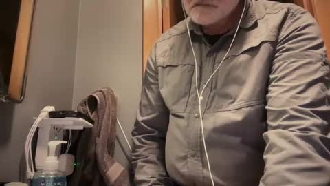 zinger283069 online show from February 20, 2026, 12:51 am